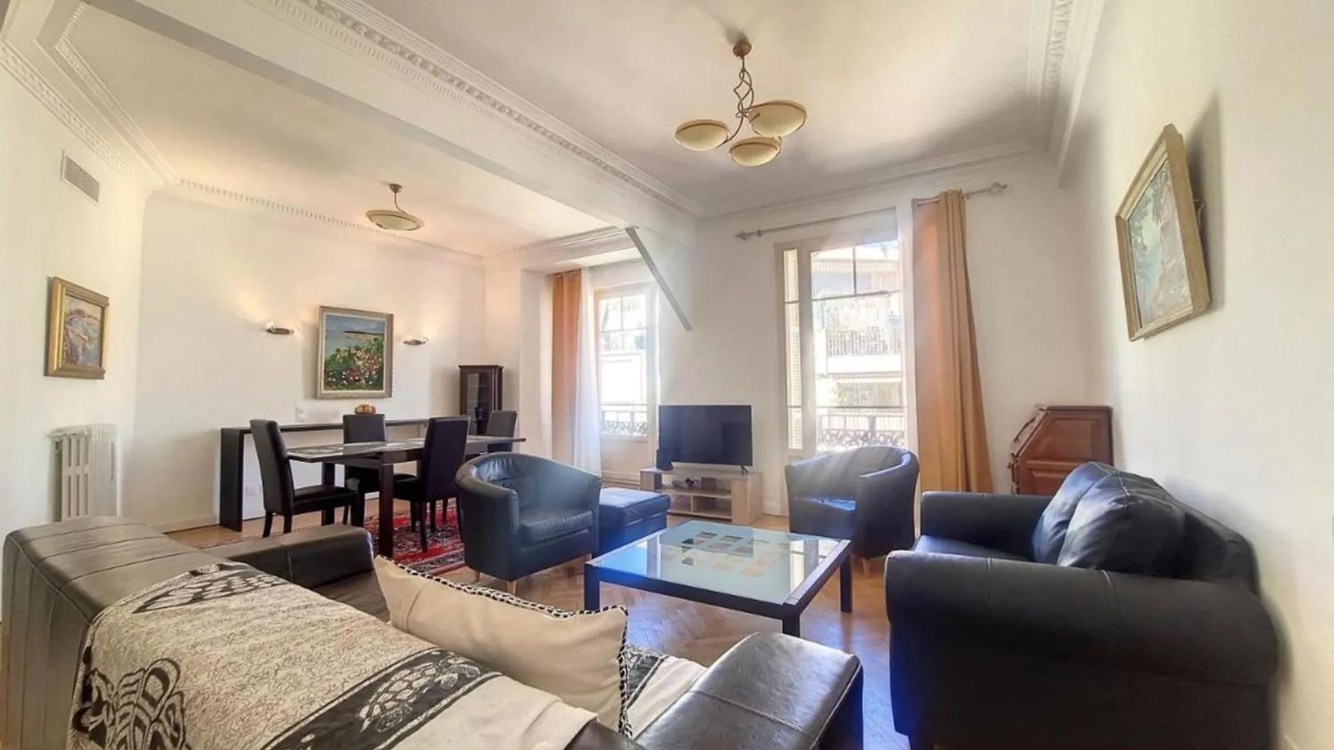 Bright Air-Conditioned Flat In The City Centre Nice France